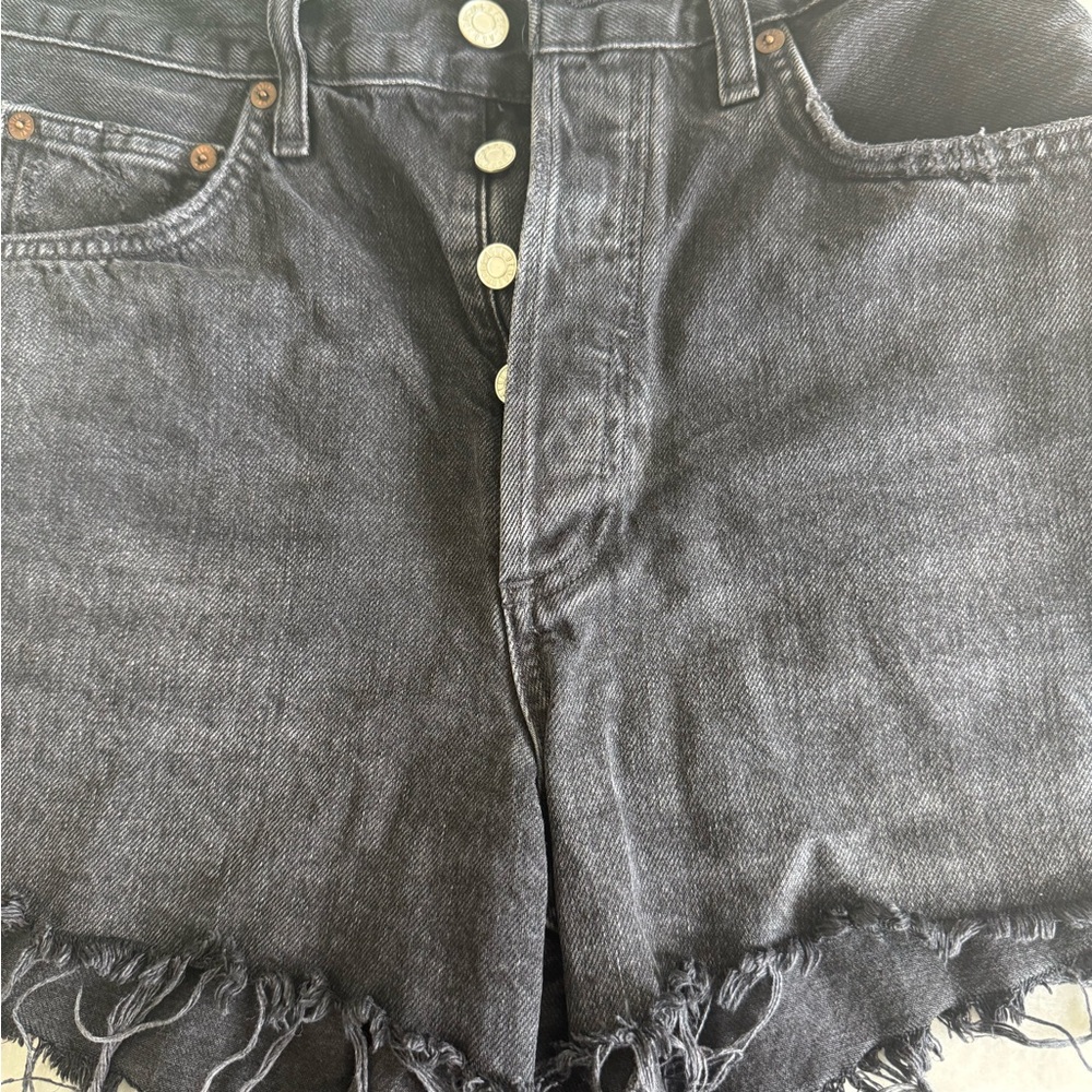 AGOLDE Dee short in size 27 faded black wash - button fly - Picture 2 of 5